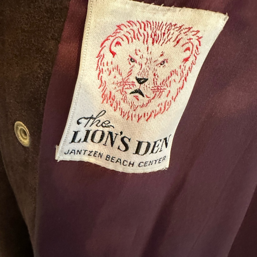 Vintage Suede Jacket in Brown - Picture 4 of 4